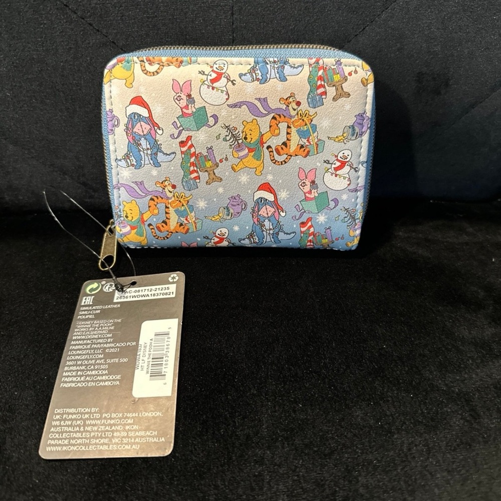 Loungefly Disney Winnie The Pooh Friends Holiday Mini Wallet - Picture 2 of 4
